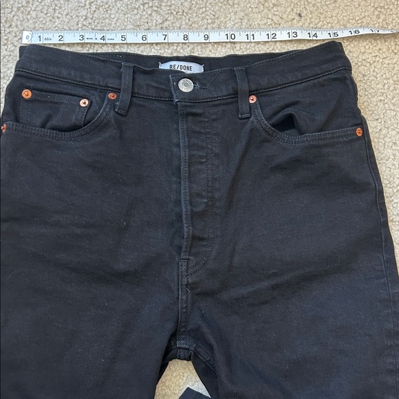 Re/Done Black Raw Hem Jeans - Picture 11 of 12